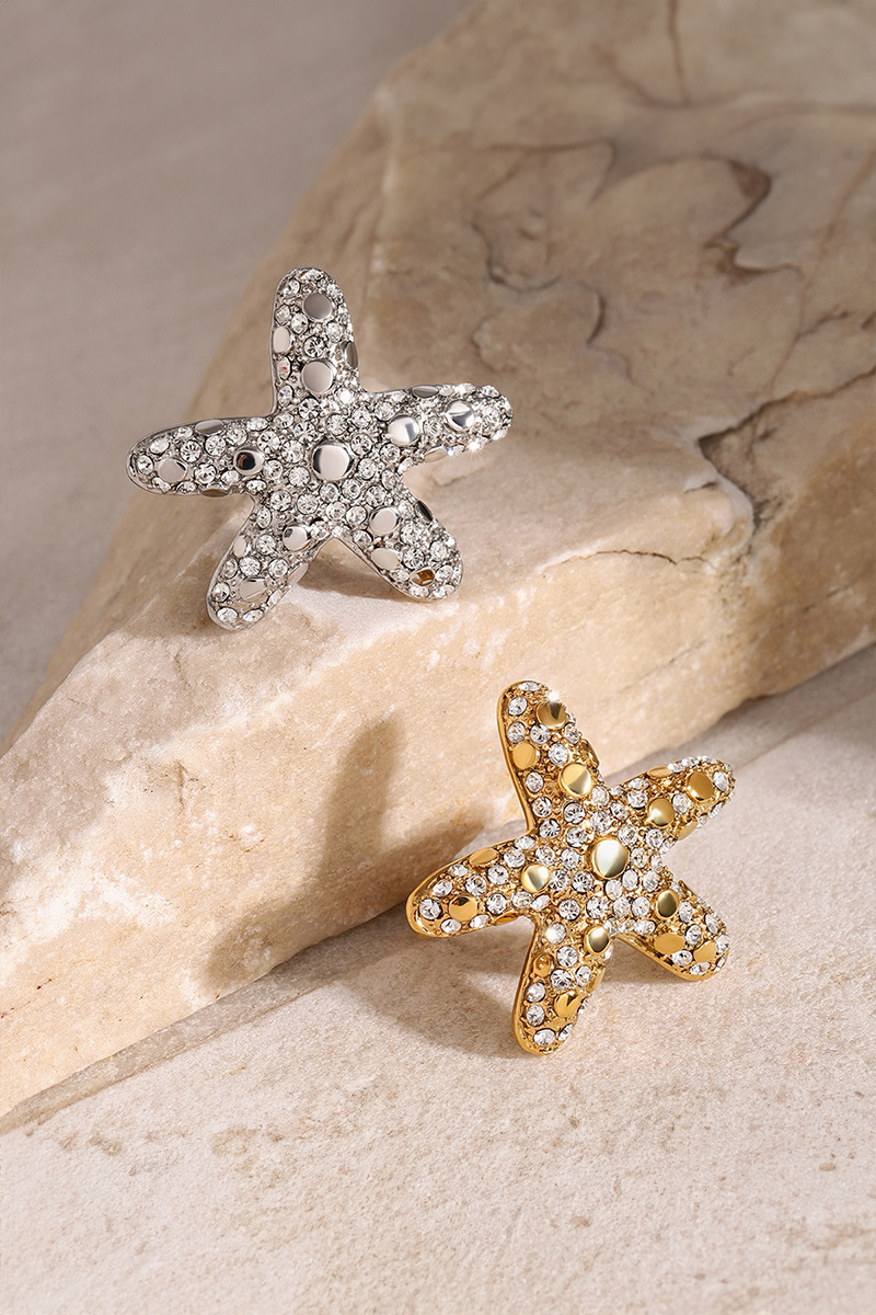 Luxurious Starfish Diamond Ring